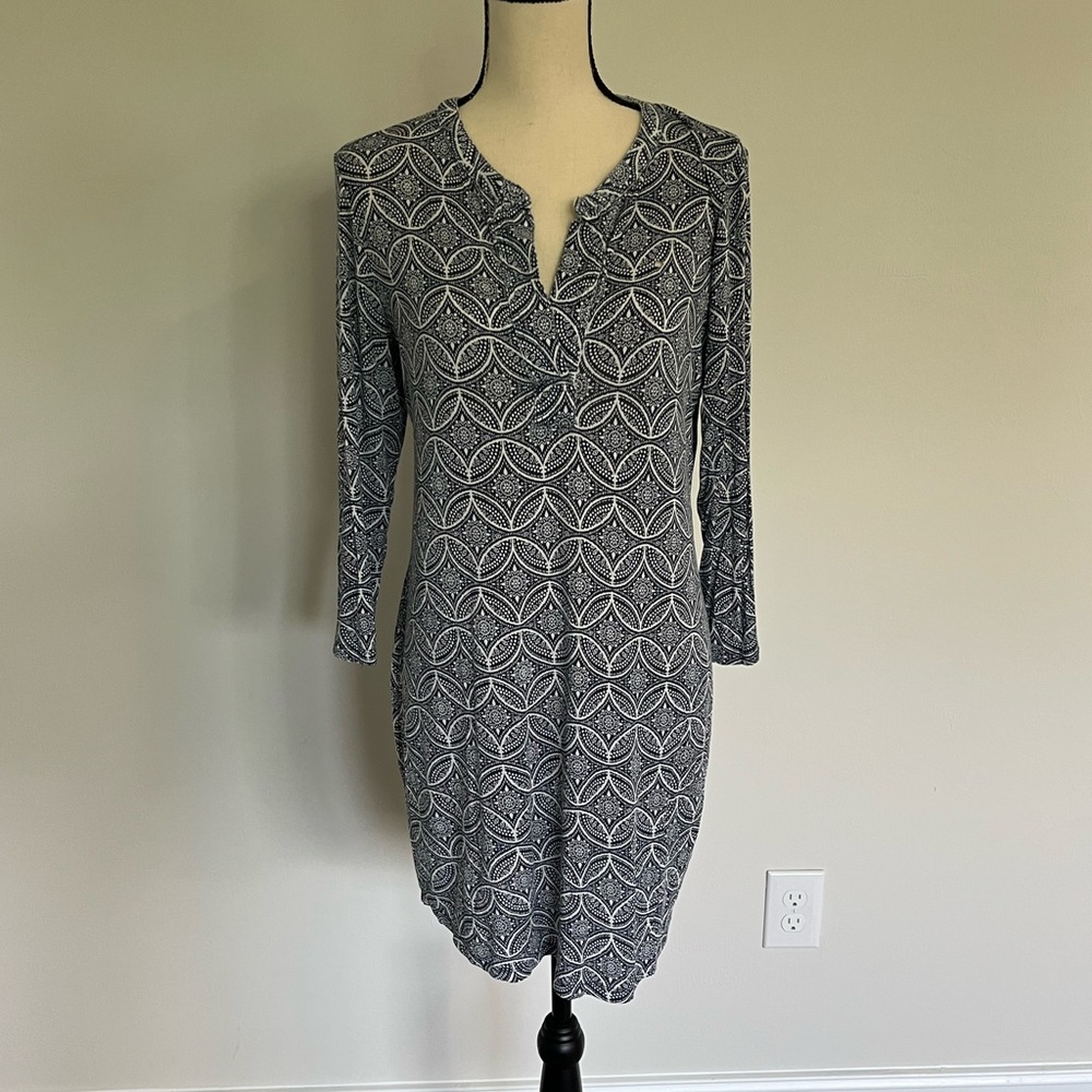 Soft and stretchy casual/sexy 3/4 sleeved mini dress